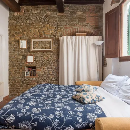 Apartman And Comfortable In Firenze
